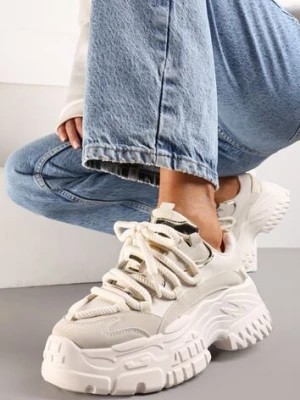 Zdjęcie produktu Ciemnobeżowe Sneakersy z Podwójnymi Sznurówkami i Tłoczoną Platformą Luppoa