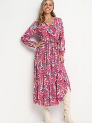 Zdjęcie produktu Ciemnoróżowa Plisowana Sukienka z Gumką w Pasie i Wzorem Paisley Carella