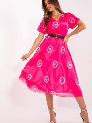 Zdjęcie produktu Ciemnoróżowa sukienka damska koktajlowa we wzory Italy Moda