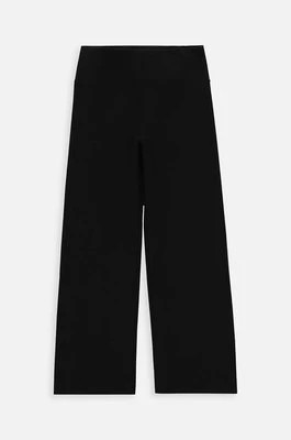 Zdjęcie produktu Coccodrillo spodnie dziecięce kolor czarny gładkie