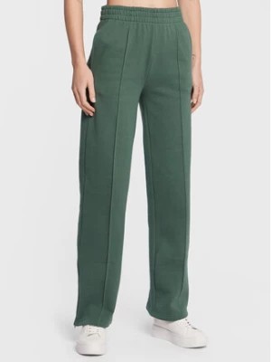 Zdjęcie produktu Cotton On Spodnie dresowe 2054704 Zielony Regular Fit