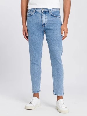 Zdjęcie produktu Cross Jeans Dżinsy - Tapered fit - w kolorze błękitnym rozmiar: W33/L30