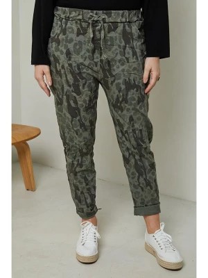 Zdjęcie produktu Curvy Lady Spodnie w kolorze khaki rozmiar: 44/46