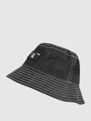 Zdjęcie produktu Czapka typu bucket hat z denimu Calvin Klein Jeans