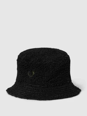 Zdjęcie produktu Czapka typu bucket hat z futerkiem Fred Perry