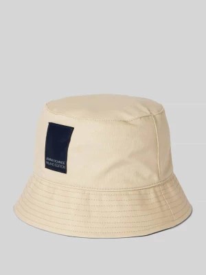 Zdjęcie produktu Czapka typu bucket hat z naszywką z logo Armani Exchange