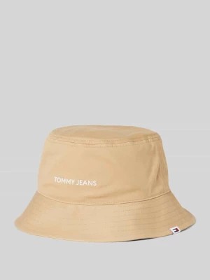 Zdjęcie produktu Czapka typu bucket hat z wyhaftowanym logo Tommy Jeans