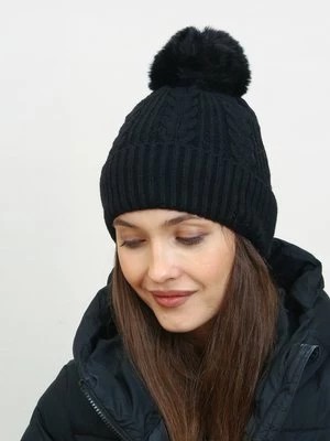Zdjęcie produktu Czarna czapka damska z pomponem Shelvt