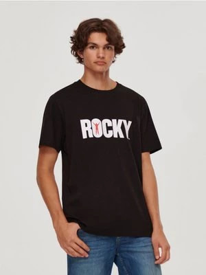Zdjęcie produktu Czarna koszulka z nadrukiem Rocky House