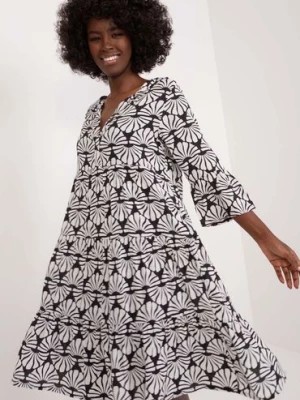 Zdjęcie produktu Czarna sukienka damska z printem i dekoltem V SUBLEVEL