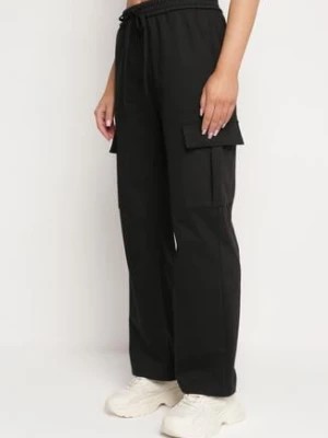 Zdjęcie produktu Czarne Bawełniane Spodnie z Gumką w Pasie i Kieszeniami Typu Cargo Kalanielle