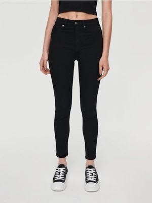 Zdjęcie produktu Czarne jeansy skinny fit z regularnym stanem House