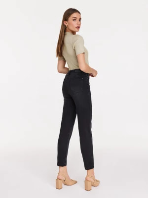 Zdjęcie produktu Czarne przecierane spodnie jeansowe o prostym kroju TARANKO