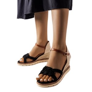 Zdjęcie produktu Czarne sandały na koturnie Arabela Inna marka