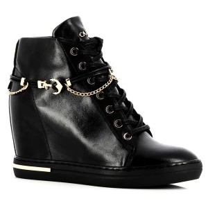 Zdjęcie produktu Czarne sneakersy na koturnie CARINII B5476-E50-000-000-B88