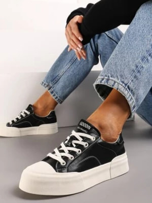 Zdjęcie produktu Czarne Sneakersy ze Skóry Naturalnej Osadzone na Niskiej Platformie Akeinal