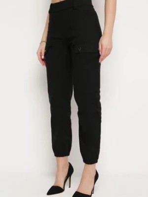 Zdjęcie produktu Czarne Spodnie Joggery z Gumką w Talii i Kieszonkami w stylu Cargo Laroilia