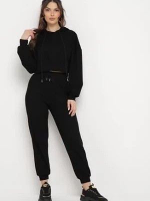 Zdjęcie produktu Czarny Komplet Dresowy Bluza z Kapturem i Spodnie Joggery Famiana