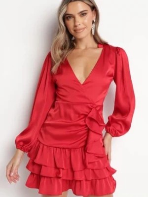 Zdjęcie produktu Czerwona Kopertowa Sukienka Mini z Falbankami Oledo