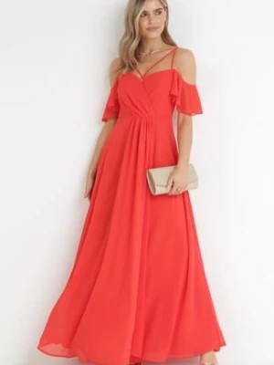 Zdjęcie produktu Czerwona Maxi Sukienka o Rozkloszowanym Fasonie na Cienkich Skrzyżowanych Ramiączkach Hendina