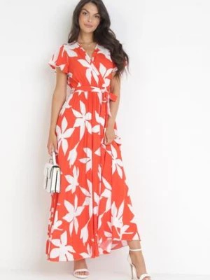 Zdjęcie produktu Czerwona Plisowana Sukienka Maxi z Gumką w Pasie z Wiskozy w Kwiaty Rossemari