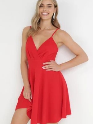 Zdjęcie produktu Czerwona Rozkloszowana Sukienka Mini na Regulowanych Ramiączkach Kionidim