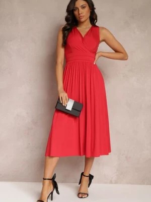 Zdjęcie produktu Czerwona Sukienka z Kopertowym Dekoltem i Plisowanym Dołem Anamarie