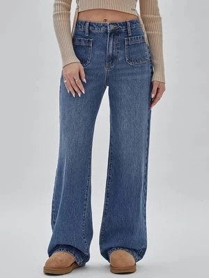 Zdjęcie produktu Denimowe Spodnie Ze Średnim Stanem Fason Wide Leg Guess Originals