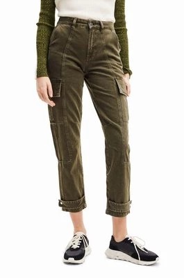 Zdjęcie produktu Desigual spodnie damskie kolor zielony