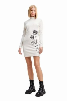 Zdjęcie produktu Desigual sukienka kolor biały mini dopasowana