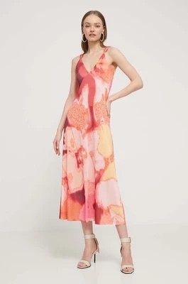 Zdjęcie produktu Desigual sukienka NEREA kolor pomarańczowy maxi dopasowana 24SWVK19