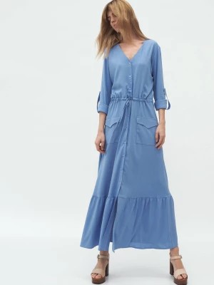 Zdjęcie produktu Długa niebieska sukienka z kieszeniami Merg