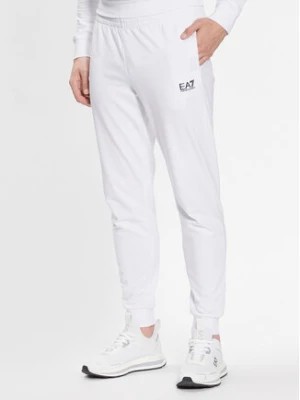Zdjęcie produktu EA7 Emporio Armani Spodnie dresowe 8NPP53 PJ05Z 1100 Biały Slim Fit