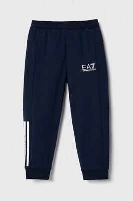 Zdjęcie produktu EA7 Emporio Armani spodnie dresowe dziecięce kolor niebieski z nadrukiem