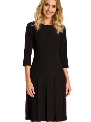 Zdjęcie produktu Elegancka sukienka z obniżoną talią i kontrafałdami czarna Sukienki.shop