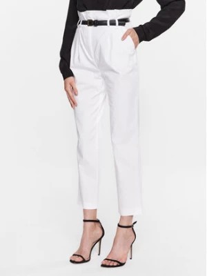 Zdjęcie produktu Fracomina Spodnie materiałowe FR23SVD004W40101 Biały Regular Fit