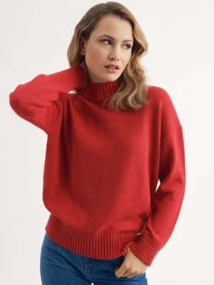 Zdjęcie produktu Fuksjowy sweter z golfem damski OCHNIK