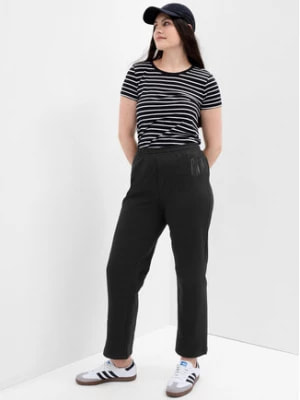 Zdjęcie produktu Gap Spodnie dresowe 796096-01 Czarny Regular Fit