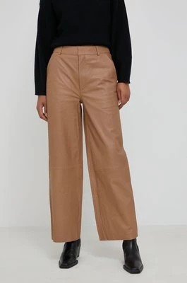 Zdjęcie produktu Gestuz spodnie skórzane damskie kolor beżowy proste high waist