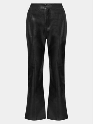 Zdjęcie produktu Gina Tricot Spodnie z imitacji skóry 20745 Czarny Straight Fit