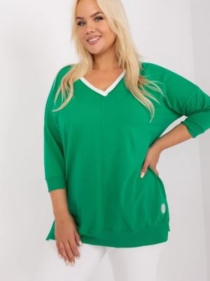 Zdjęcie produktu Gładka bluzka plus size zielony RELEVANCE