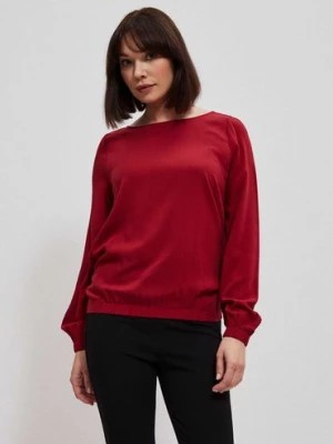 Zdjęcie produktu Gładka czerwona bluzka damska z długim rękawem Moodo