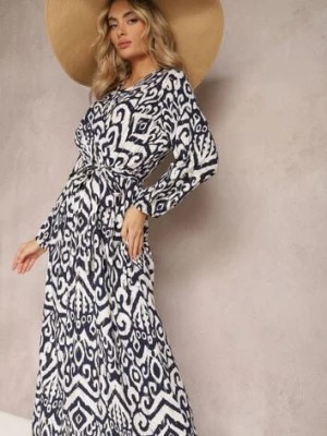 Zdjęcie produktu Biało-Granatowa Sukienka z Wiskozy Wiązana w Talii w Ornamentalny Wzór z Metaliczną Nitką Nemka