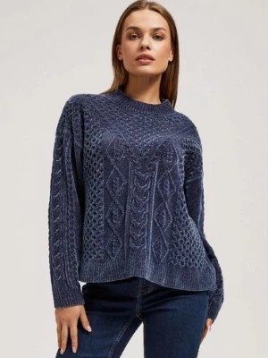 Zdjęcie produktu Granatowy sweter damski luźny z ozdobnym splotem Moodo