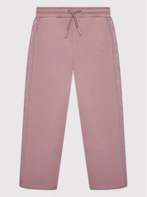 Zdjęcie produktu Guess Spodnie dresowe J2YQ26 FL03S Fioletowy Regular Fit