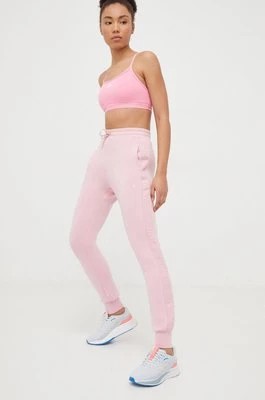 Zdjęcie produktu Guess spodnie dresowe ALLIE kolor różowy z nadrukiem V2YB18 K7UW2