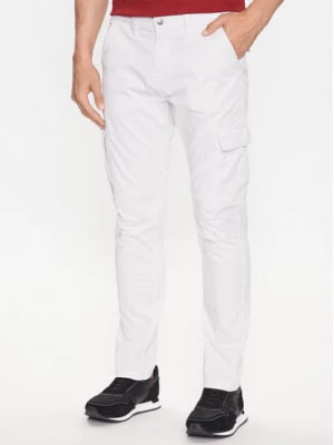 Zdjęcie produktu Guess Spodnie materiałowe M2GB27 WCNZ0 Biały Slim Fit