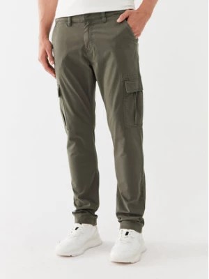 Zdjęcie produktu Guess Spodnie materiałowe M2GB27 WCNZ0 Zielony Slim Fit