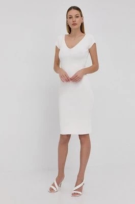 Zdjęcie produktu Guess sukienka kolor biały midi dopasowana
