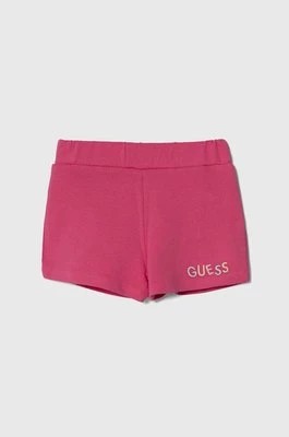 Zdjęcie produktu Guess szorty bawełniane dziecięce kolor różowy z aplikacją